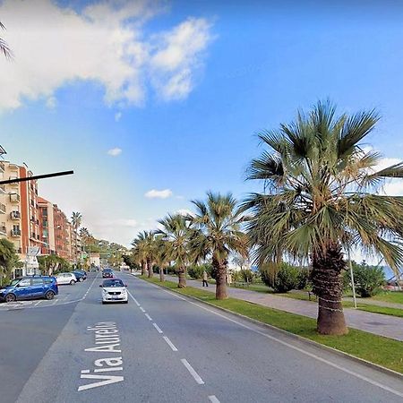 Appartamento Frontemare Marina dʼMarina dʼAndora Kültér fotó