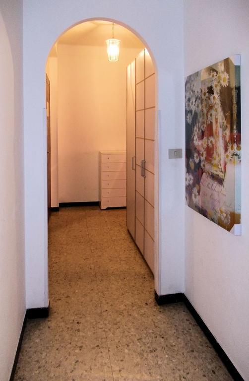 Appartamento Frontemare Marina dʼMarina dʼAndora Kültér fotó