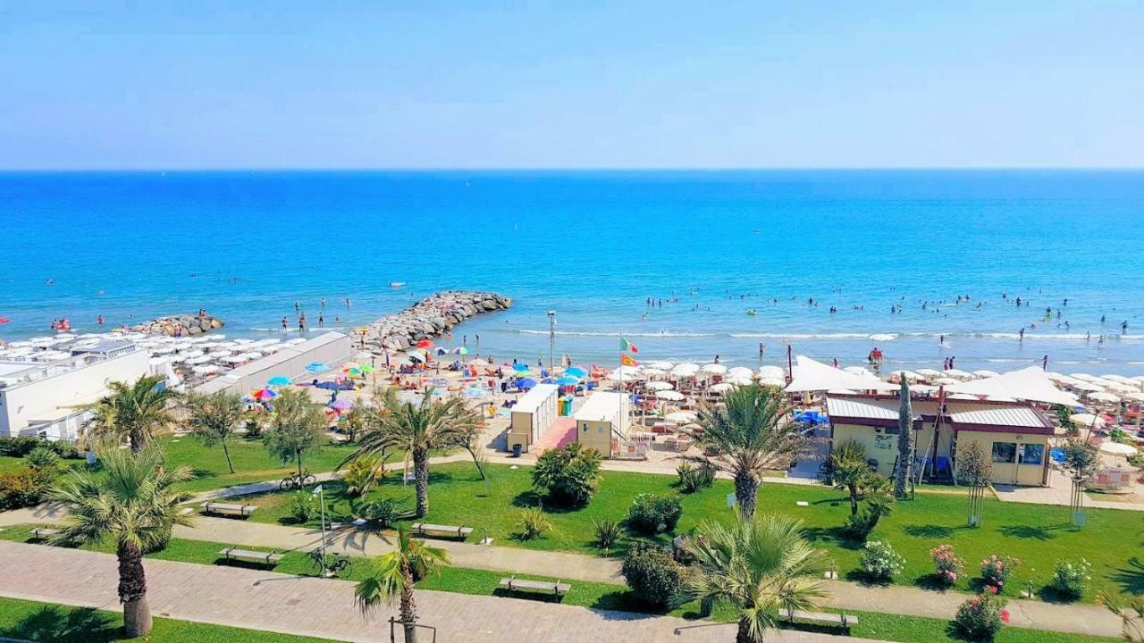 Appartamento Frontemare Marina dʼMarina dʼAndora Kültér fotó